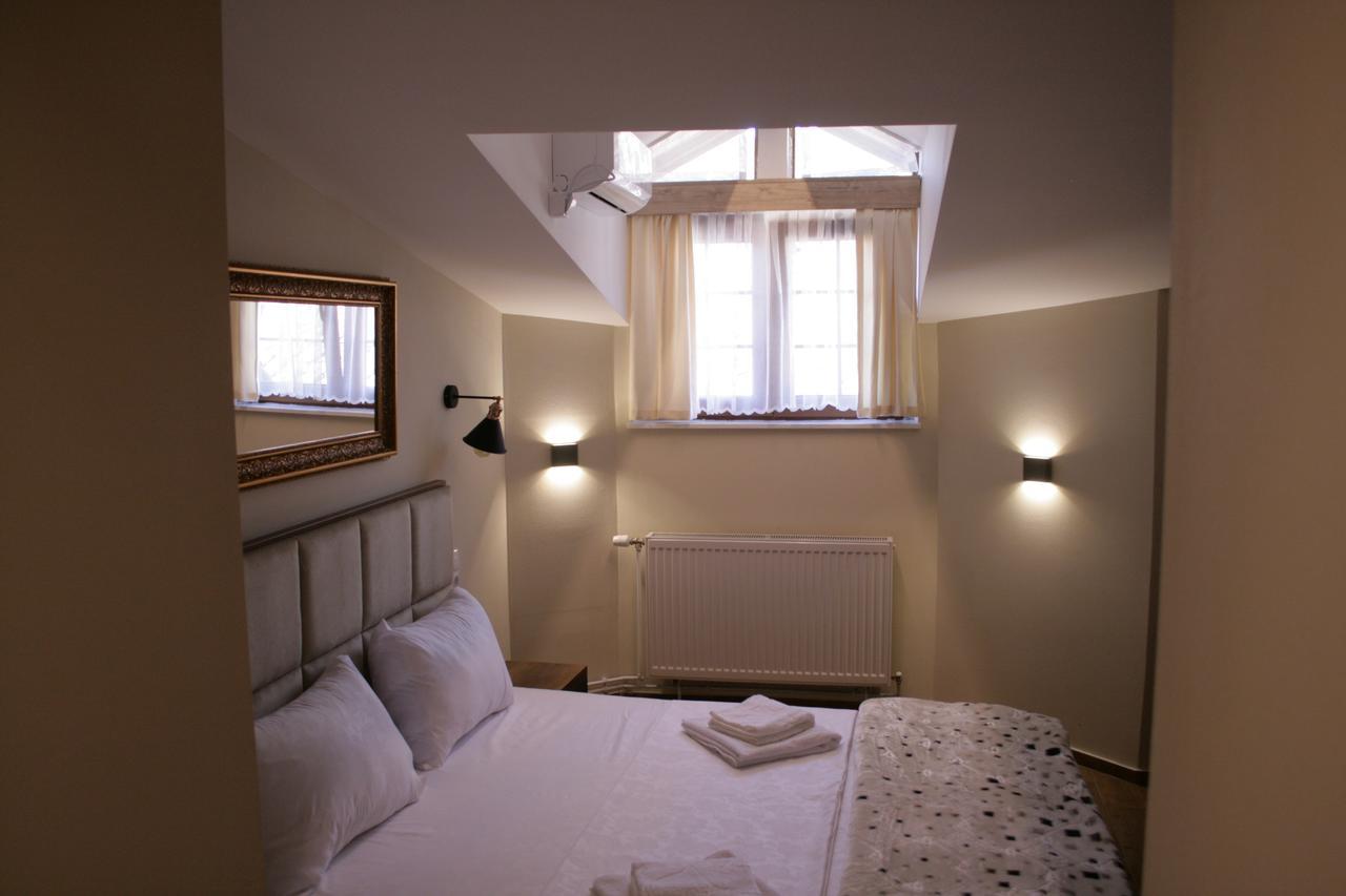 Saray Hotel Prizren Exterior photo
