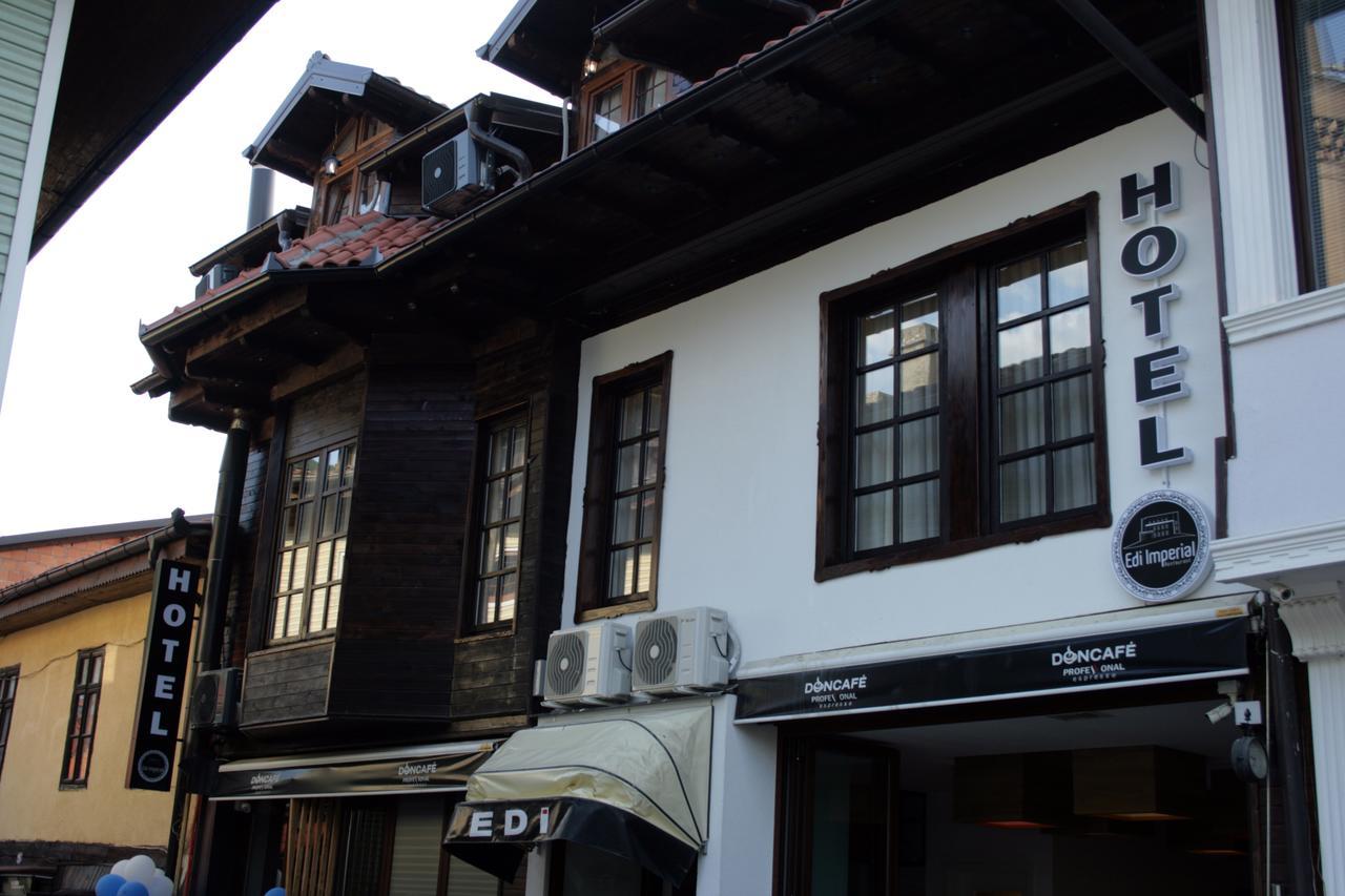 Saray Hotel Prizren Exterior photo