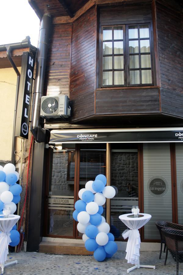Saray Hotel Prizren Exterior photo