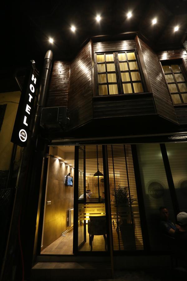 Saray Hotel Prizren Exterior photo