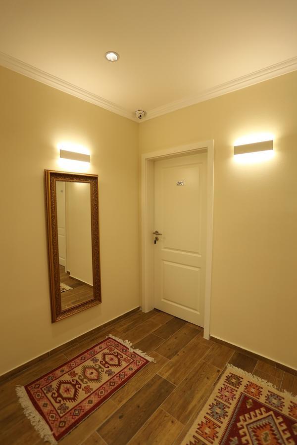 Saray Hotel Prizren Exterior photo