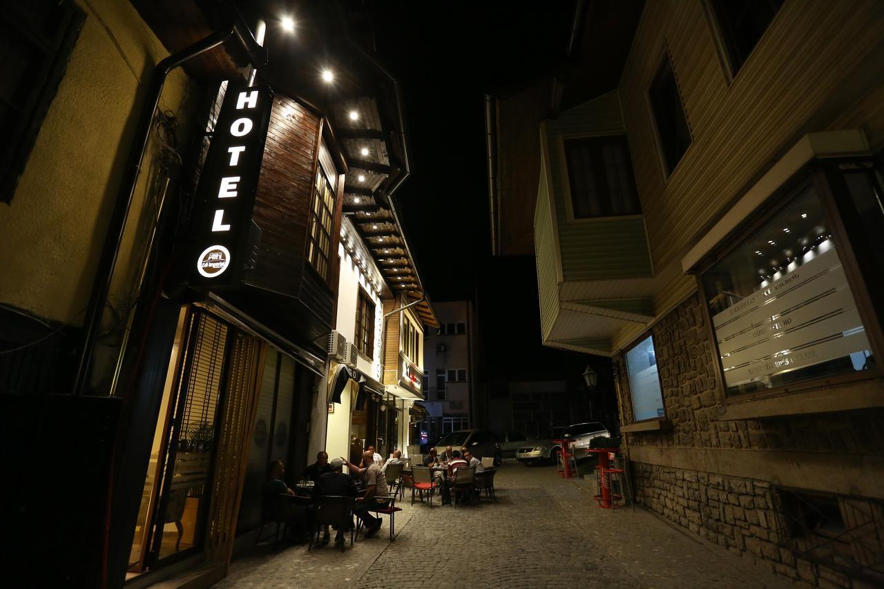 Saray Hotel Prizren Exterior photo