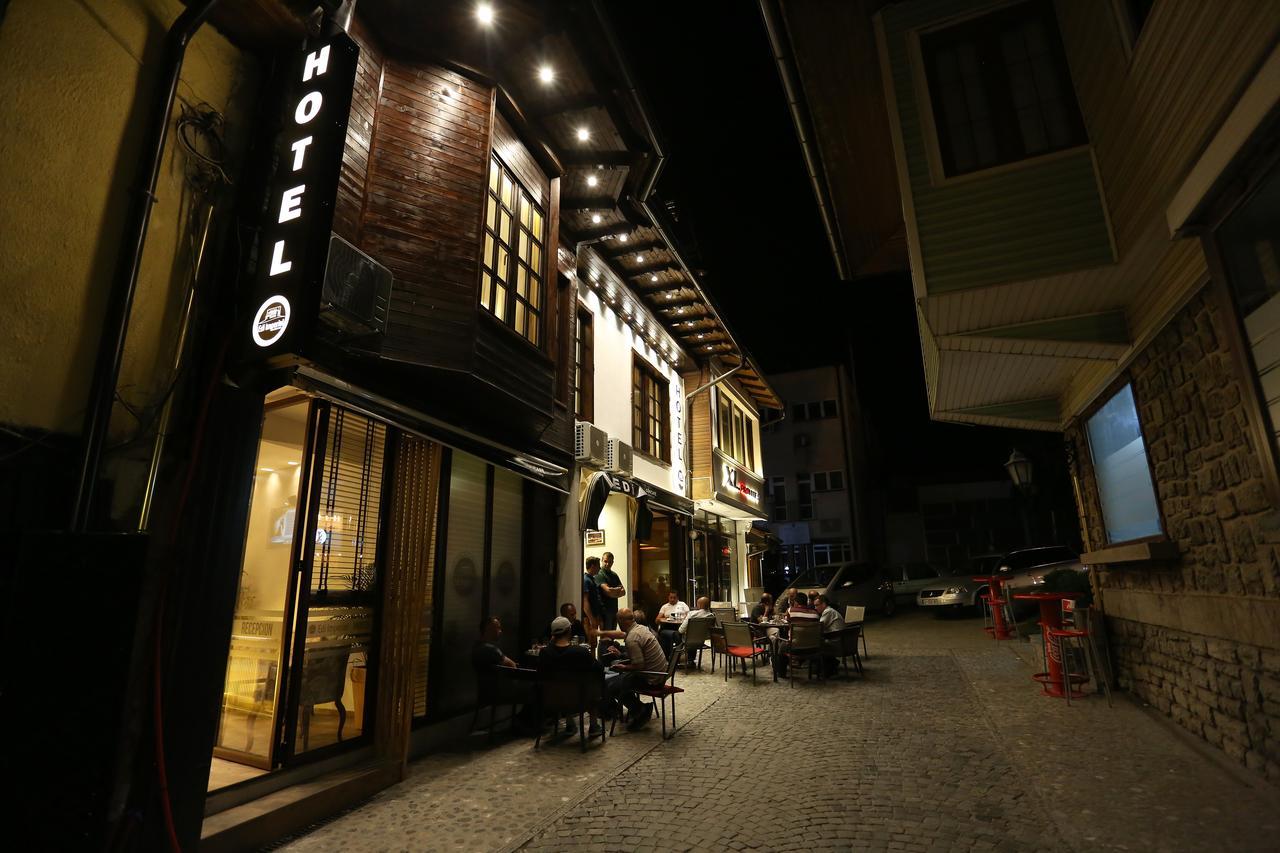 Saray Hotel Prizren Exterior photo