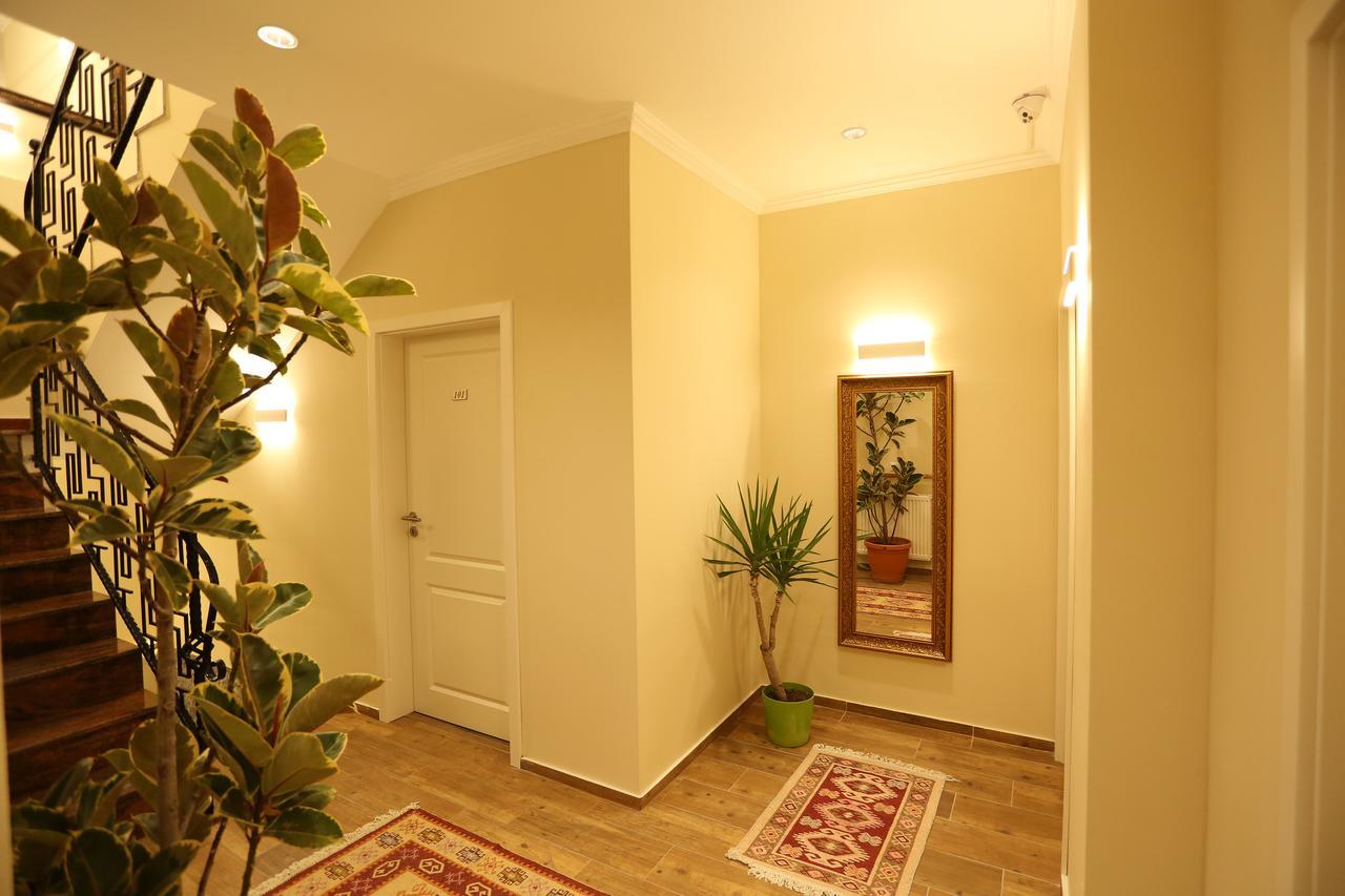 Saray Hotel Prizren Exterior photo