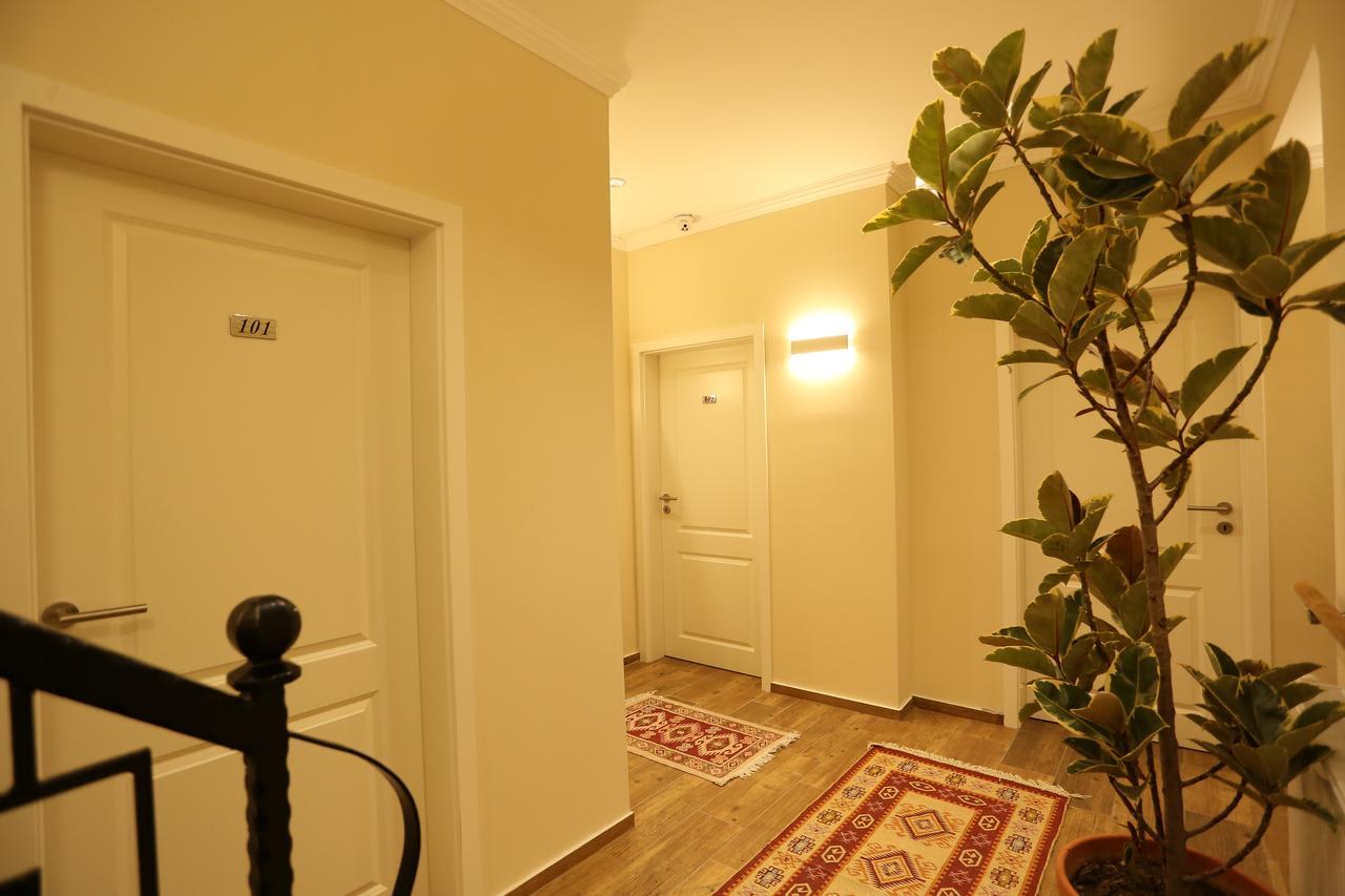 Saray Hotel Prizren Exterior photo